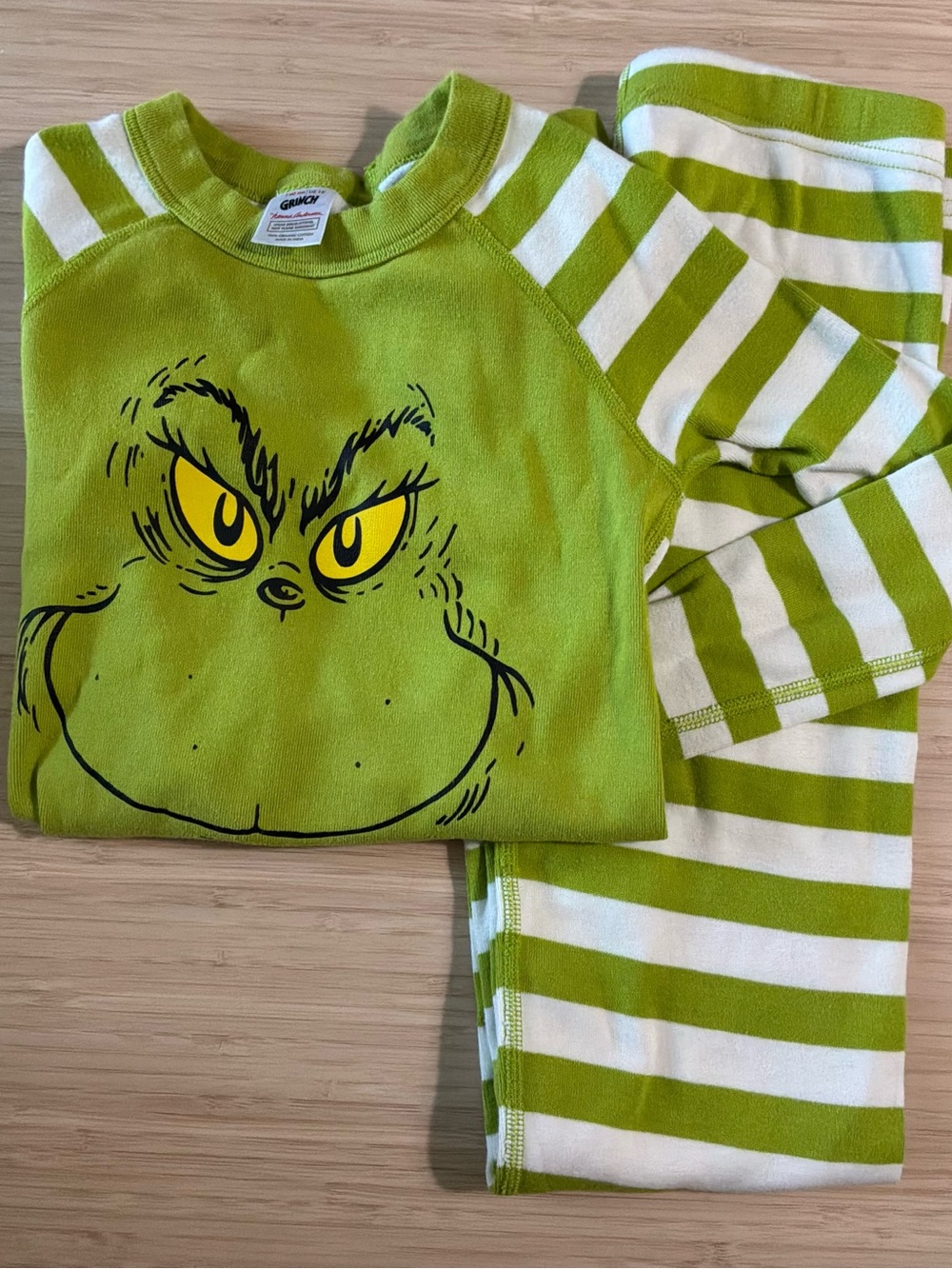 Hanna Anderson Grinch Pajama Set - 10